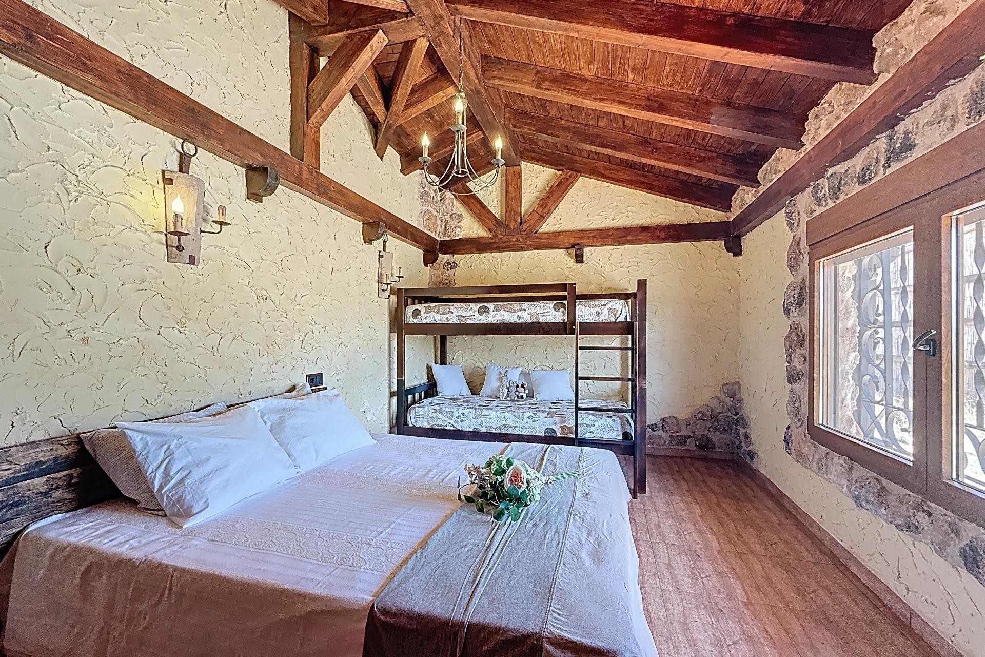 Resale - Villa - Beneixama - Sin Zona