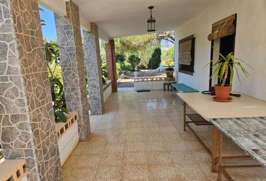 Resale - Villa - Castalla - Comunidad valenciana