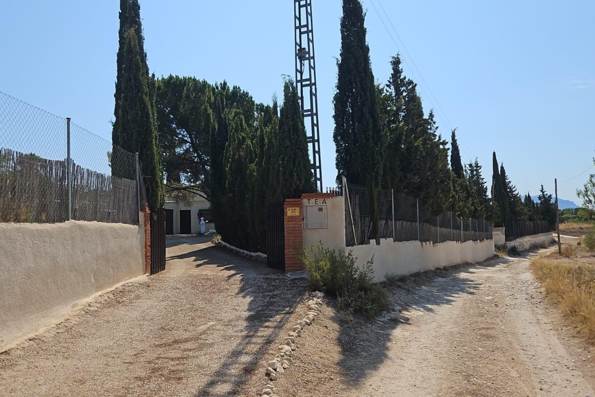 Resale - Villa - Castalla - Comunidad valenciana