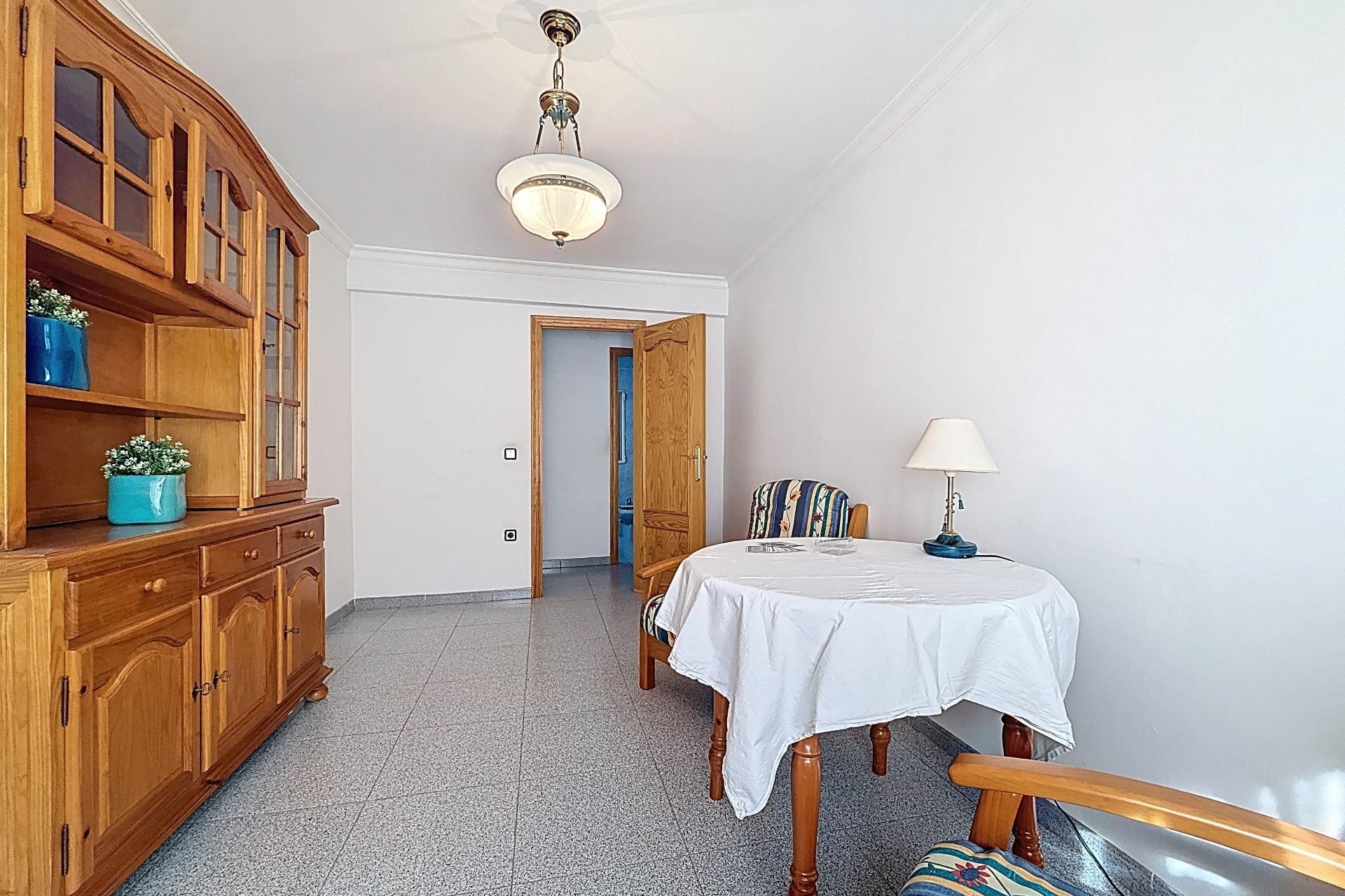 Resale - Villa - Castalla - Zona Norte