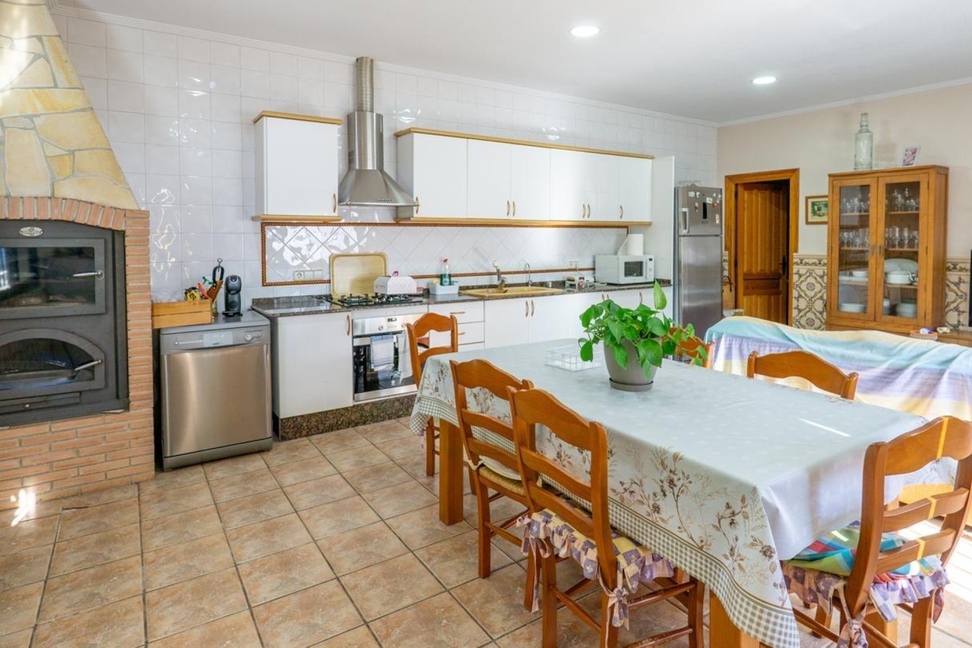 Resale - Villa - Crevillent - Comunidad valenciana