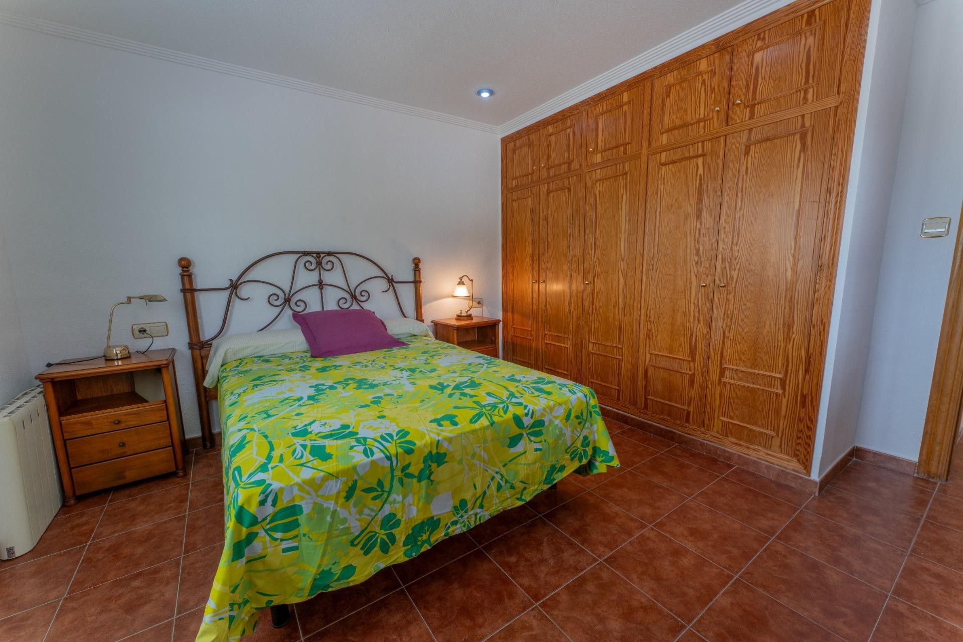 Resale - Villa - Crevillent - DERRAMADOR