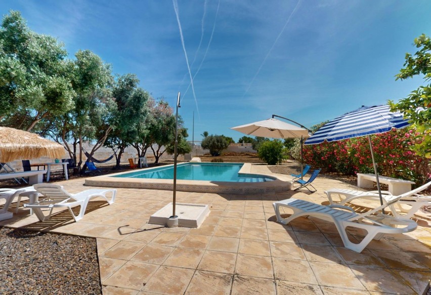 Resale - Villa - Crevillent - LA MANGRANERA