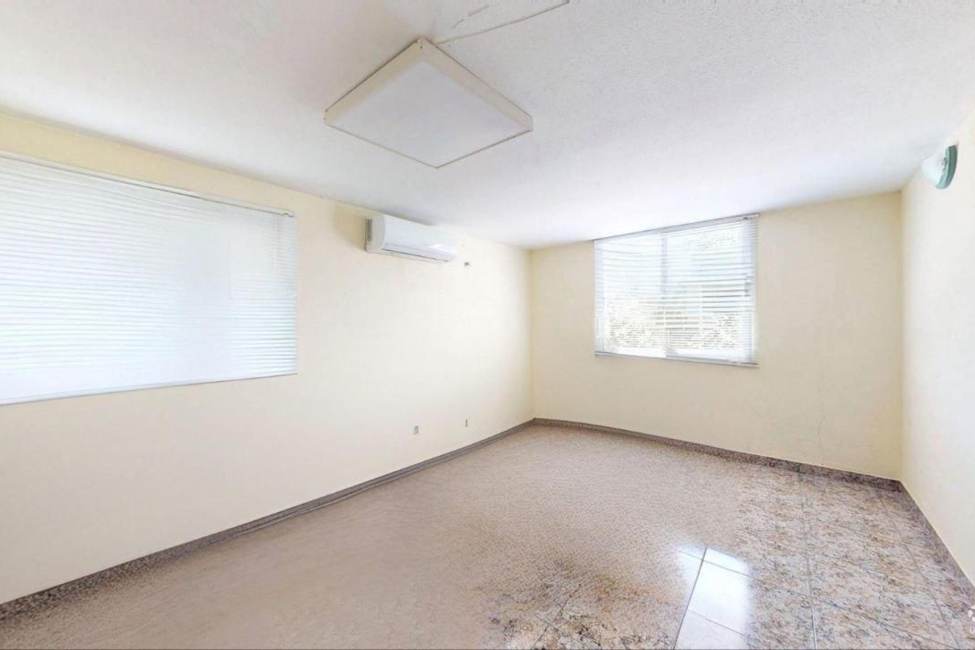Resale - Villa - Crevillent - LA MANGRANERA