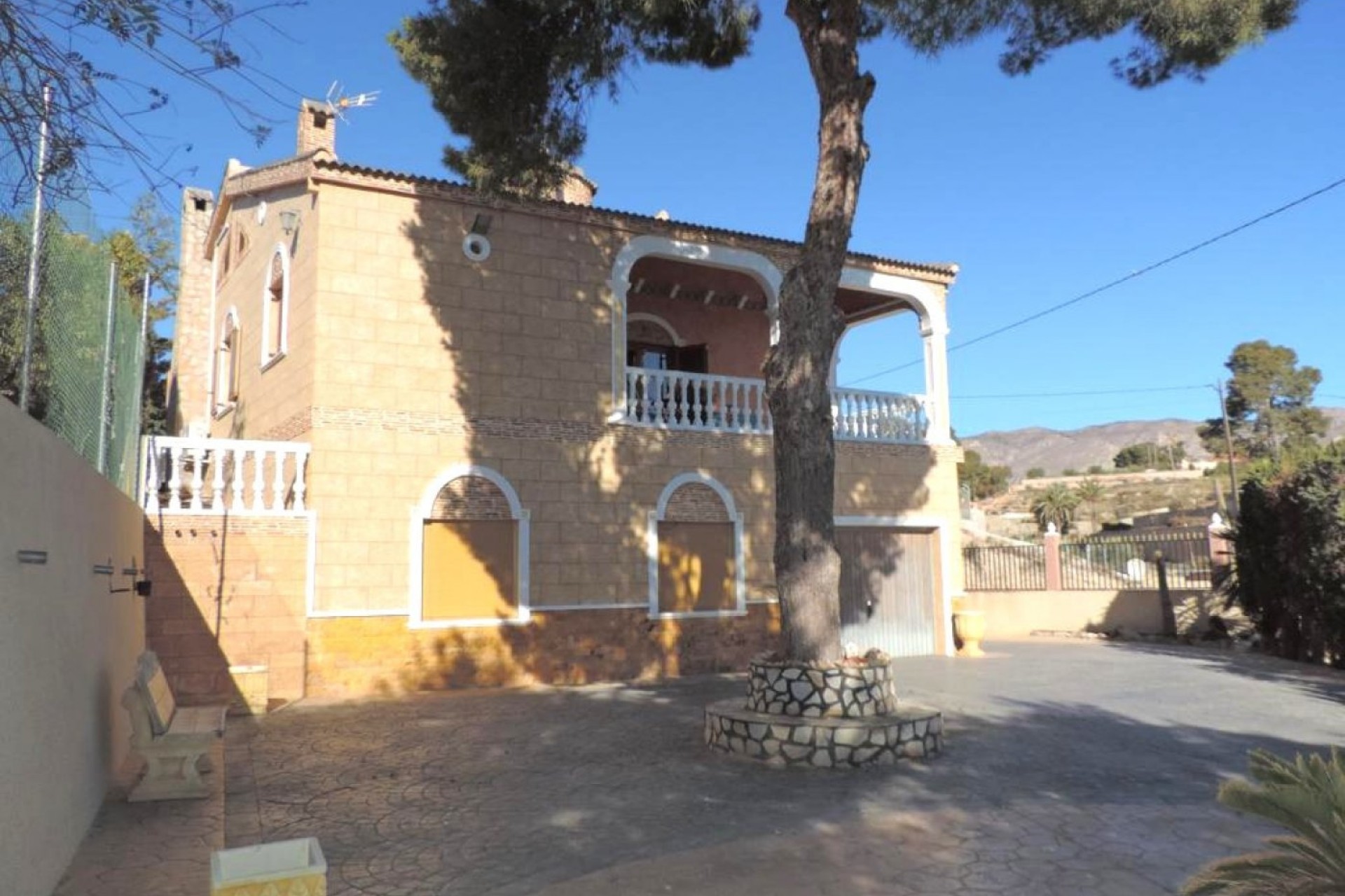 Resale - Villa - Crevillent - PTD.SAN ANTONIO