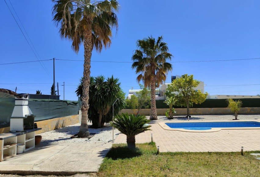 Resale - Villa - Elche - Altabix