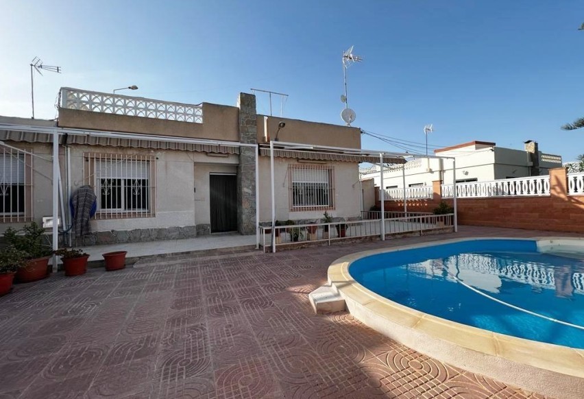 Resale - Villa - Elche Pedanías - Altet