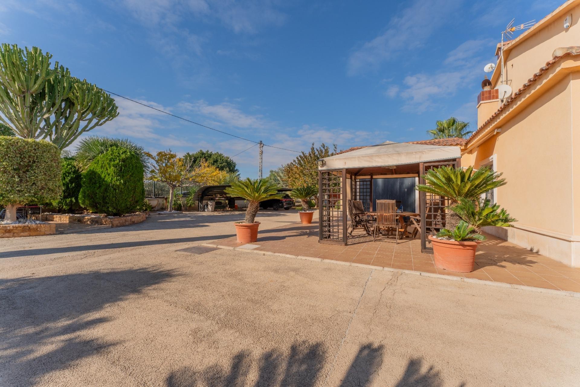 Resale - Villa - Elche Pedanías - Jubalcoy