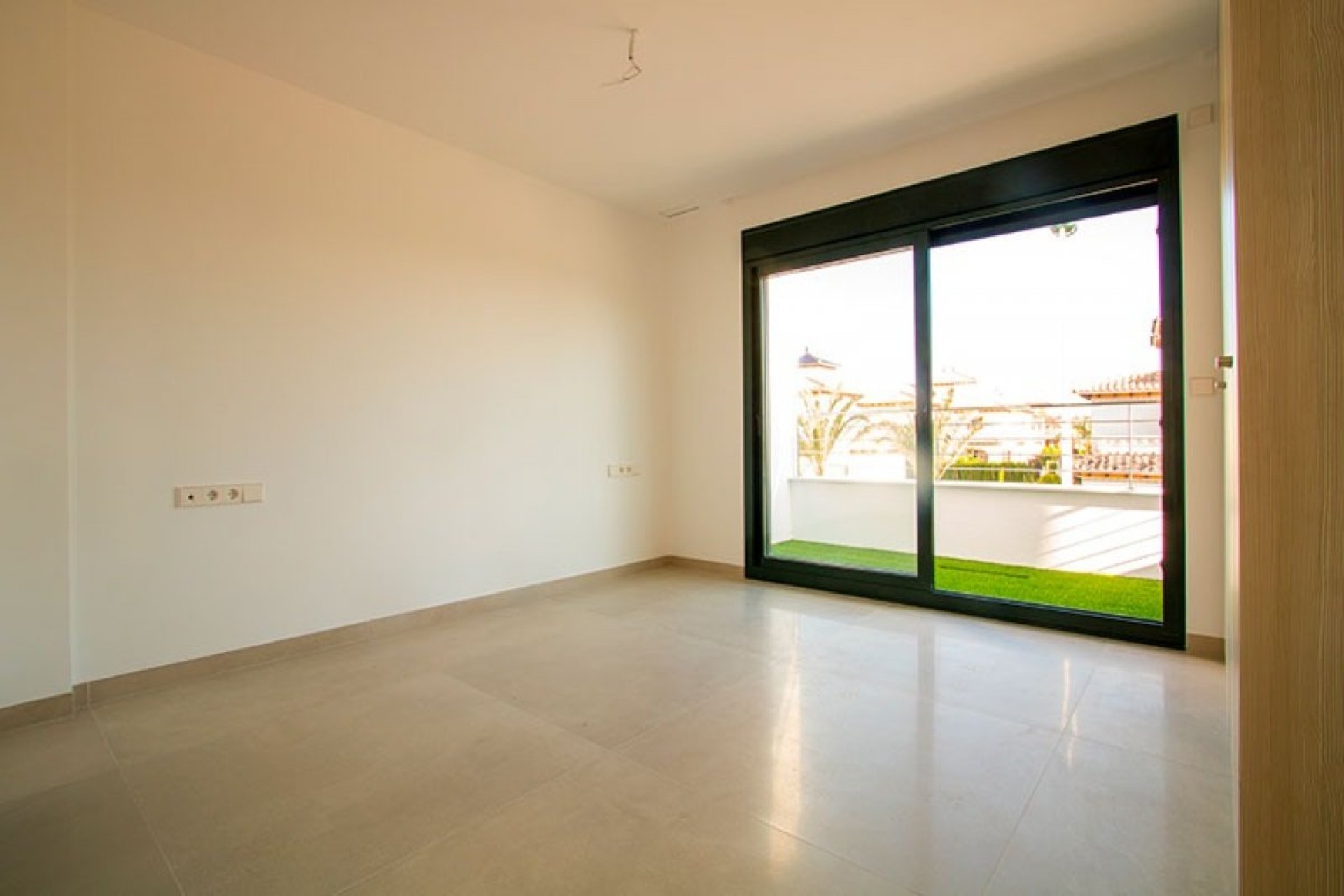 Resale - Villa - Elche Pedanías - LA MARINA