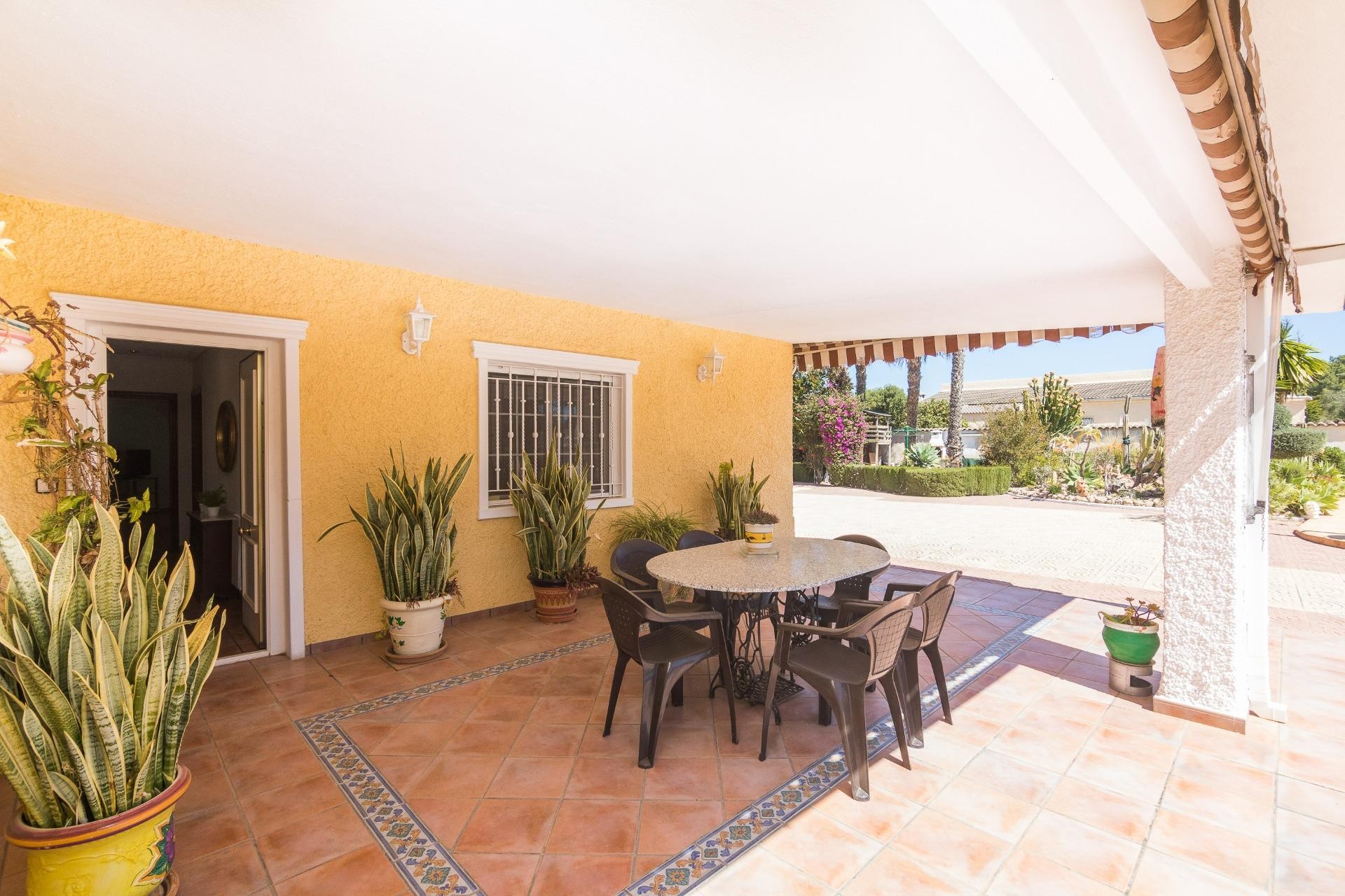 Resale - Villa - Elche Pedanías - Maitino-Perleta