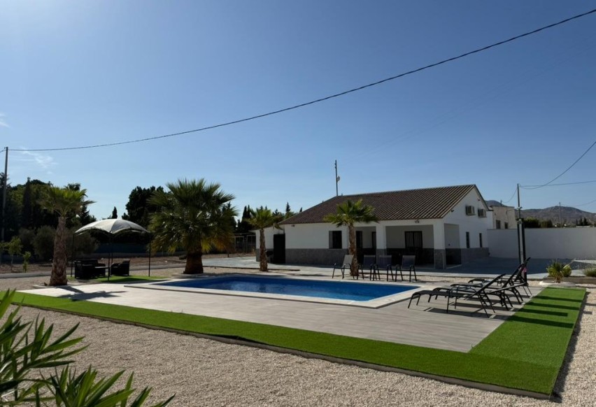 Resale - Villa - Elche Pedanías - Matola