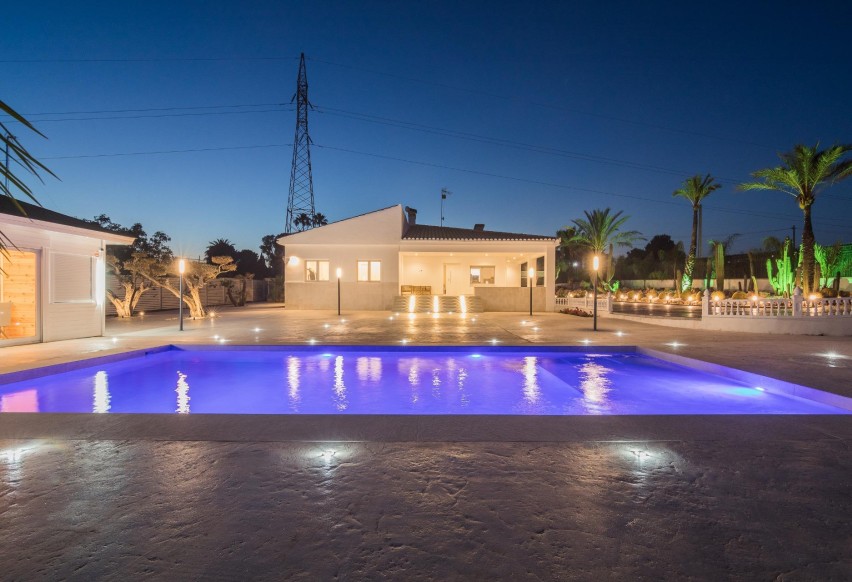 Resale - Villa - Elche Pedanías - PEÑA DE LAS AGUILAS