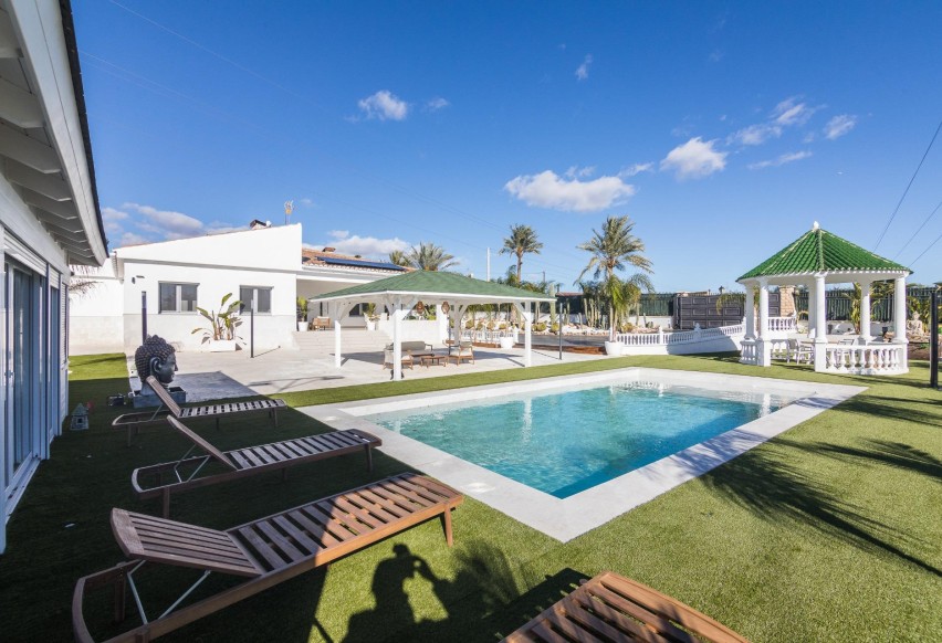 Resale - Villa - Elche Pedanías - Peña de Las Águilas