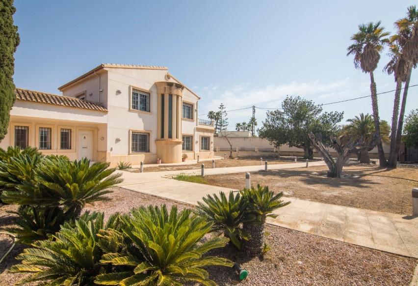 Resale - Villa - Elche Pedanías - Peña las Águilas