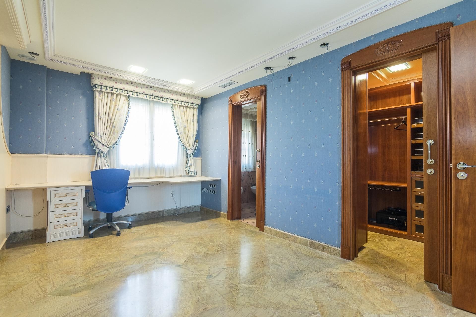 Resale - Villa - Elche Pedanías - Peña las Águilas