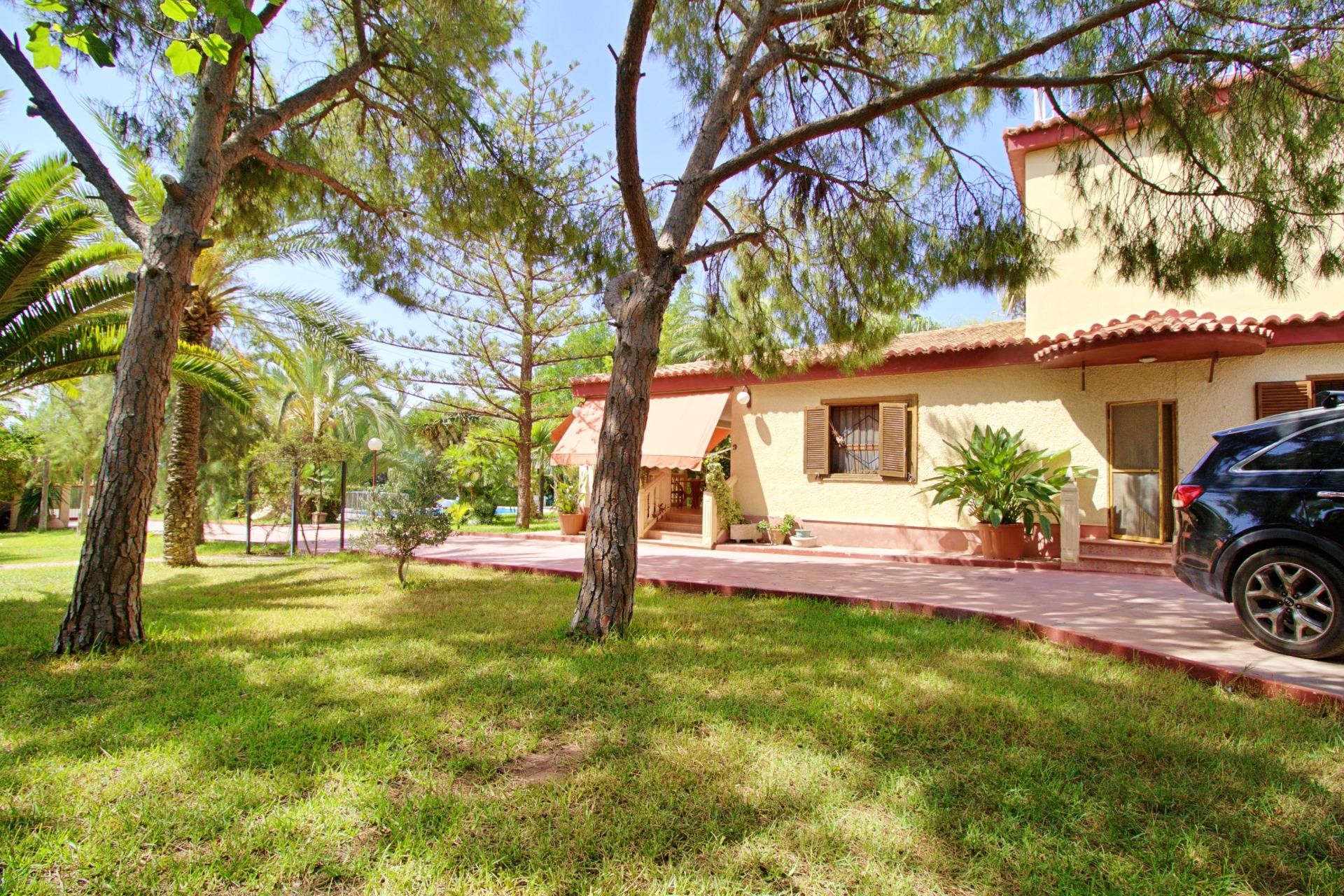 Resale - Villa - Elche Pedanías - Peña las Aguilas