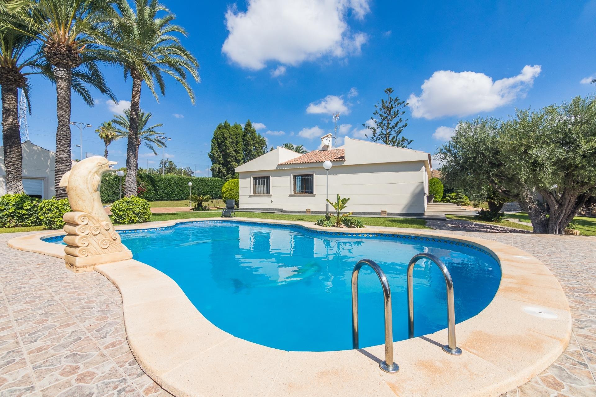 Resale - Villa - Elche Pedanías - Peña las Águilas