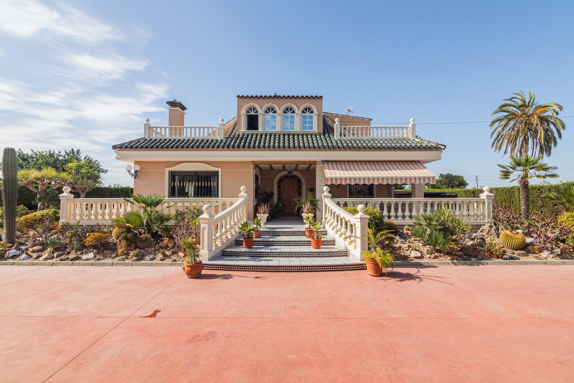 Resale - Villa - Elche Pedanías - Perleta
