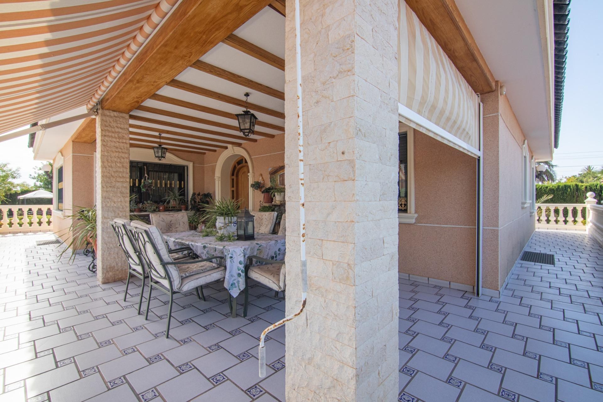 Resale - Villa - Elche Pedanías - Perleta