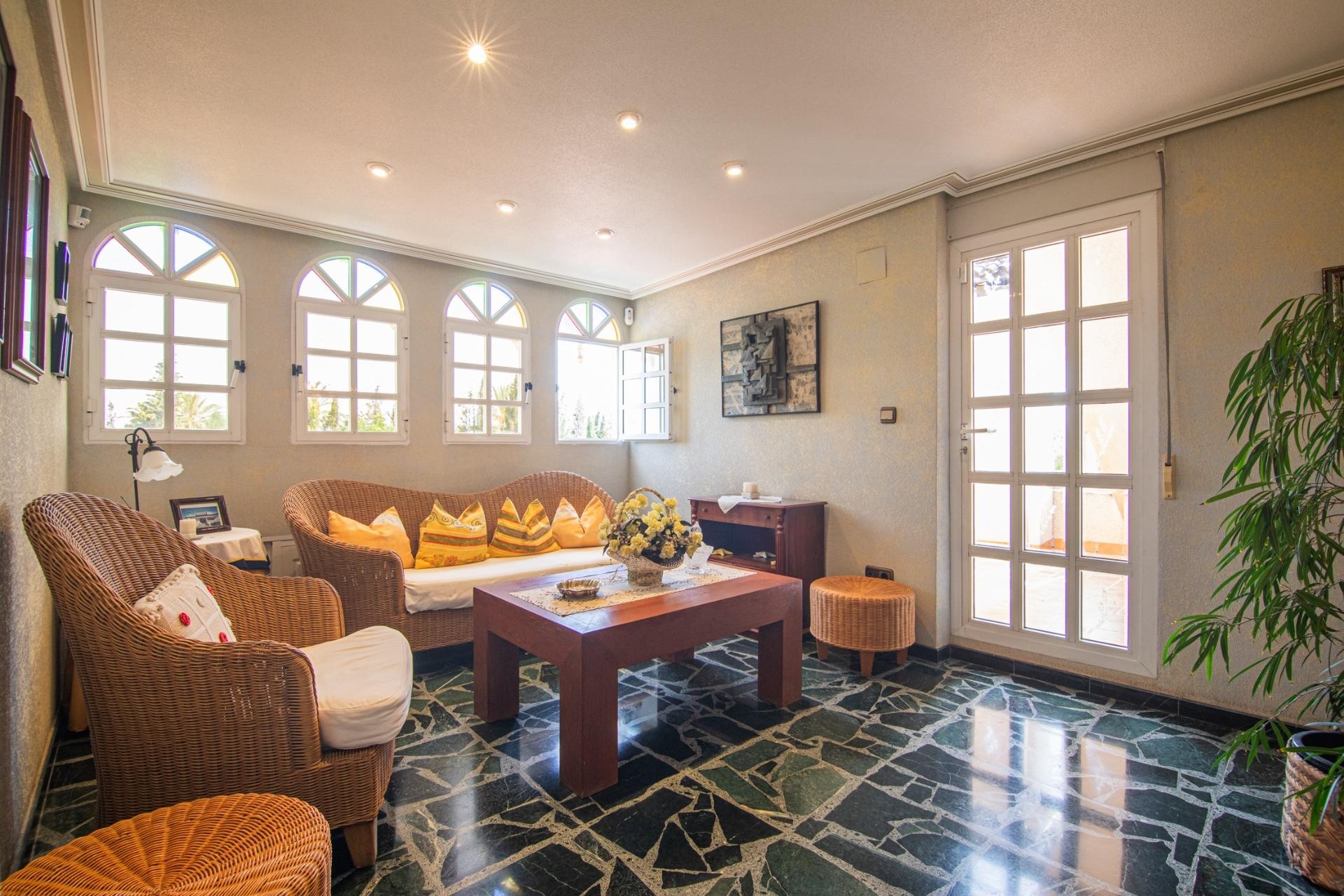 Resale - Villa - Elche Pedanías - Perleta