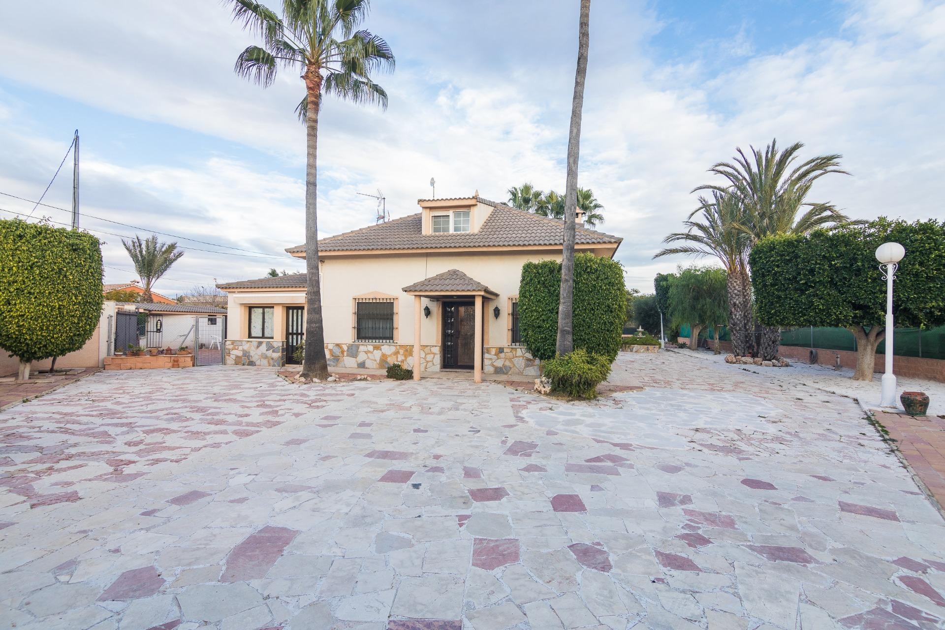 Resale - Villa - Elche Pedanías - Valverde