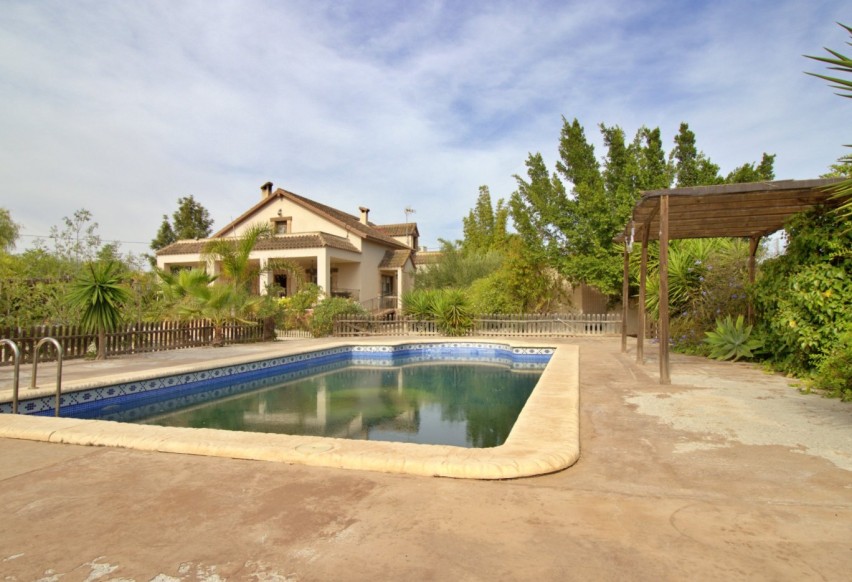 Resale - Villa - Elche Pedanías - Valverde