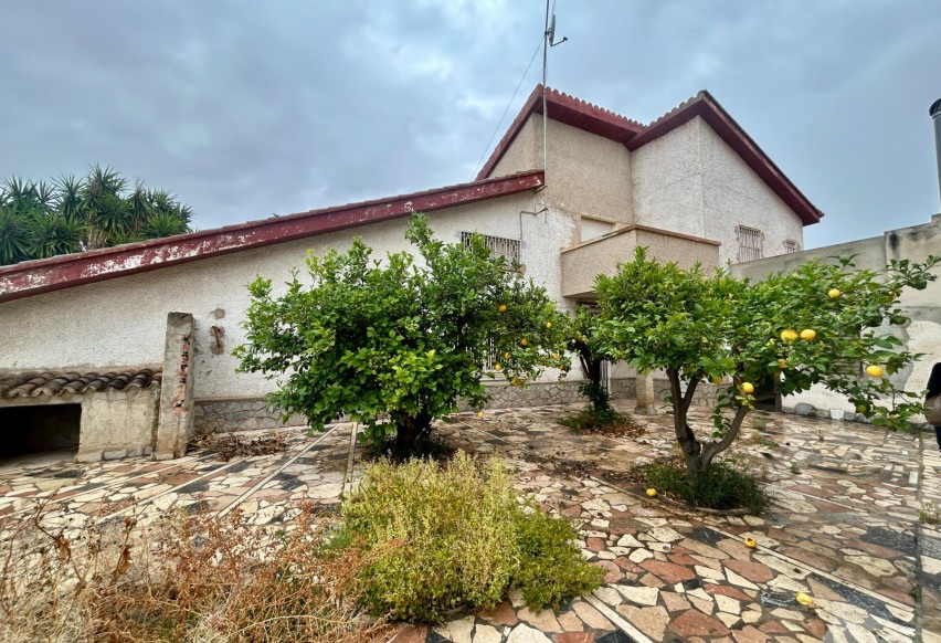 Resale - Villa - Elche - Sant Antón-Ciudad Jardín