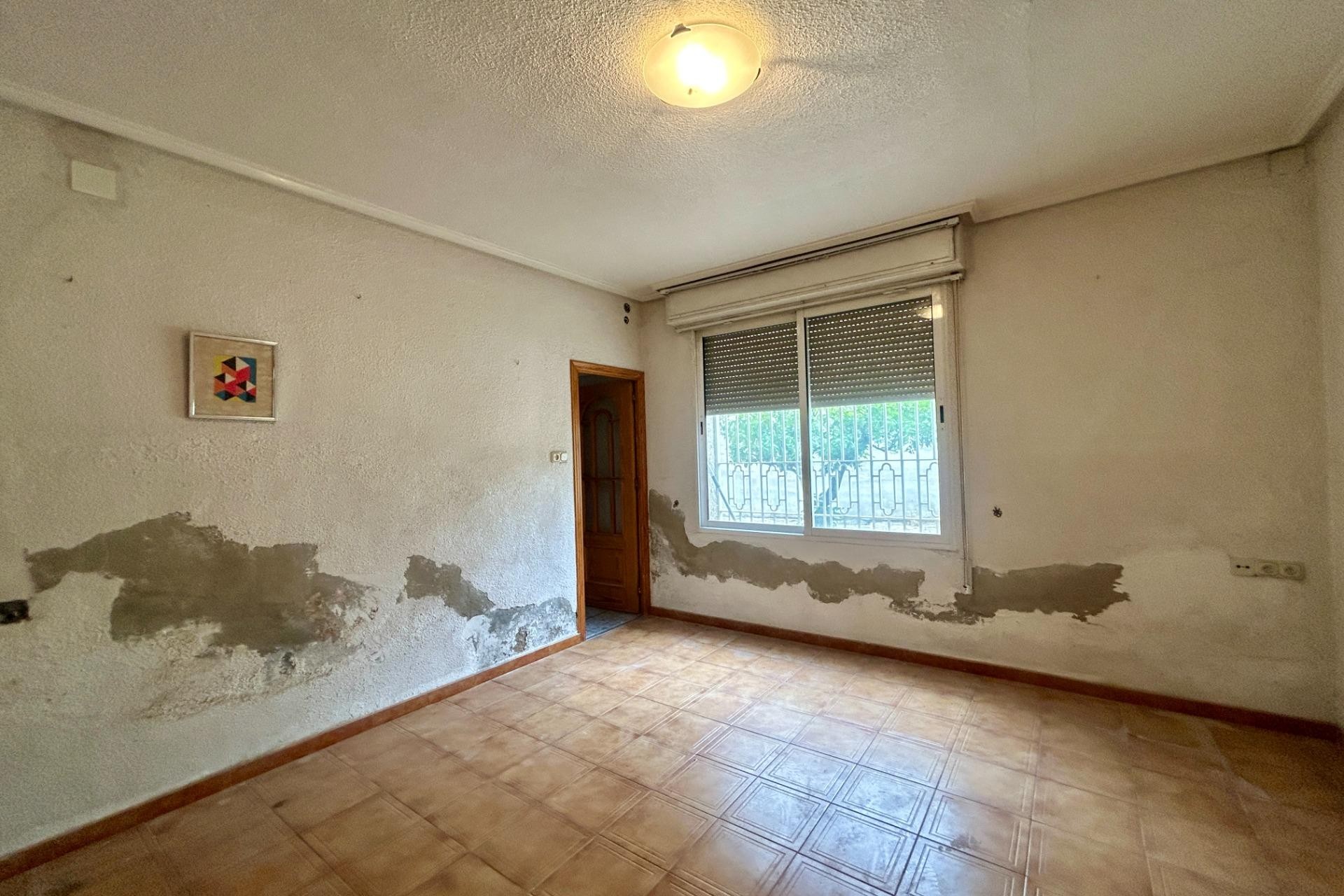 Resale - Villa - Elche - Sant Antón-Ciudad Jardín