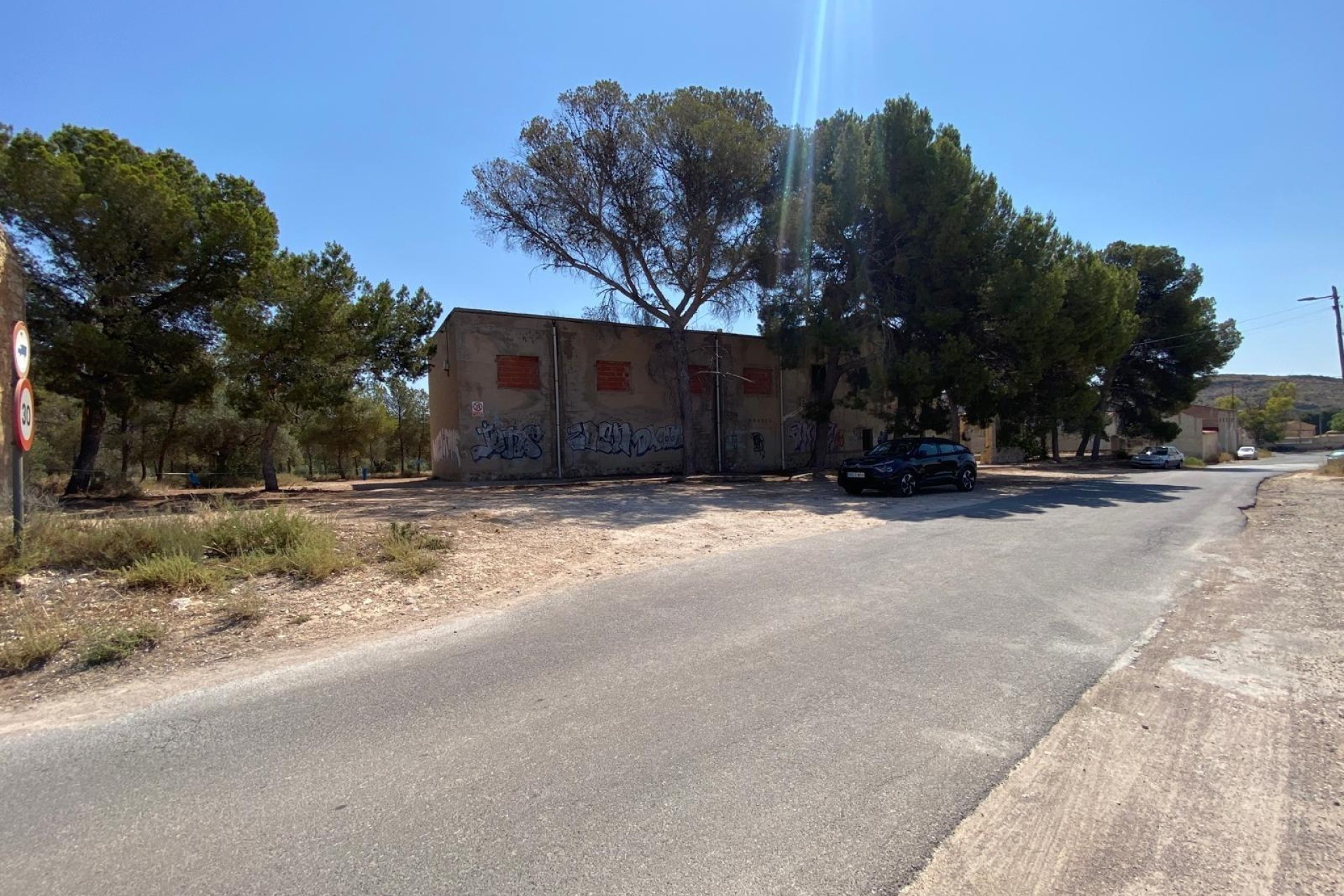 Resale - Villa - Elda - Las Trescientas - San Francisco