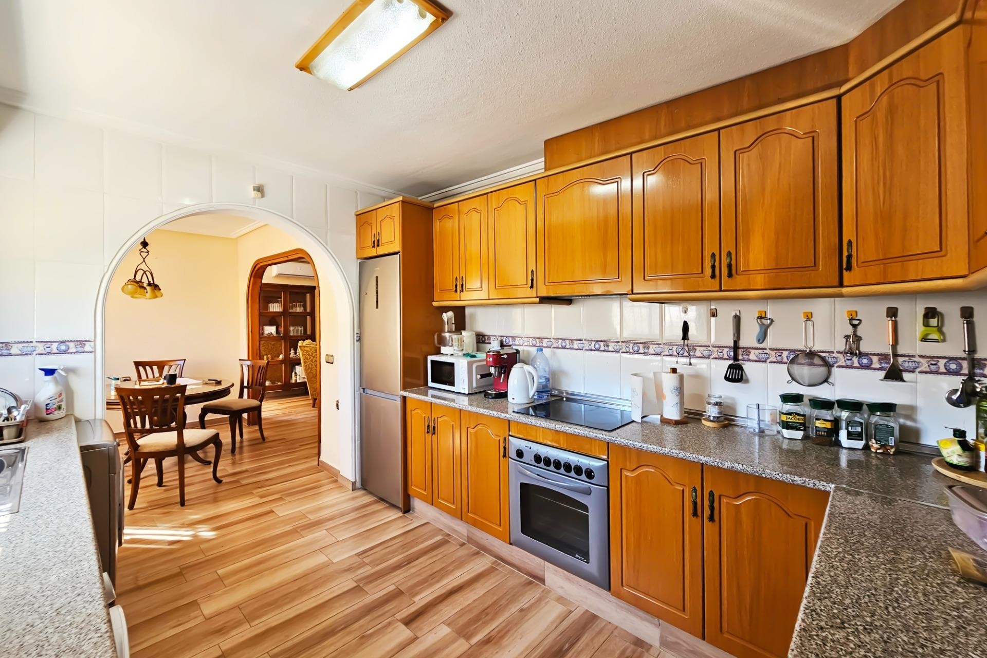 Resale - Villa - Gran alacant - Centro comercial monte y mar