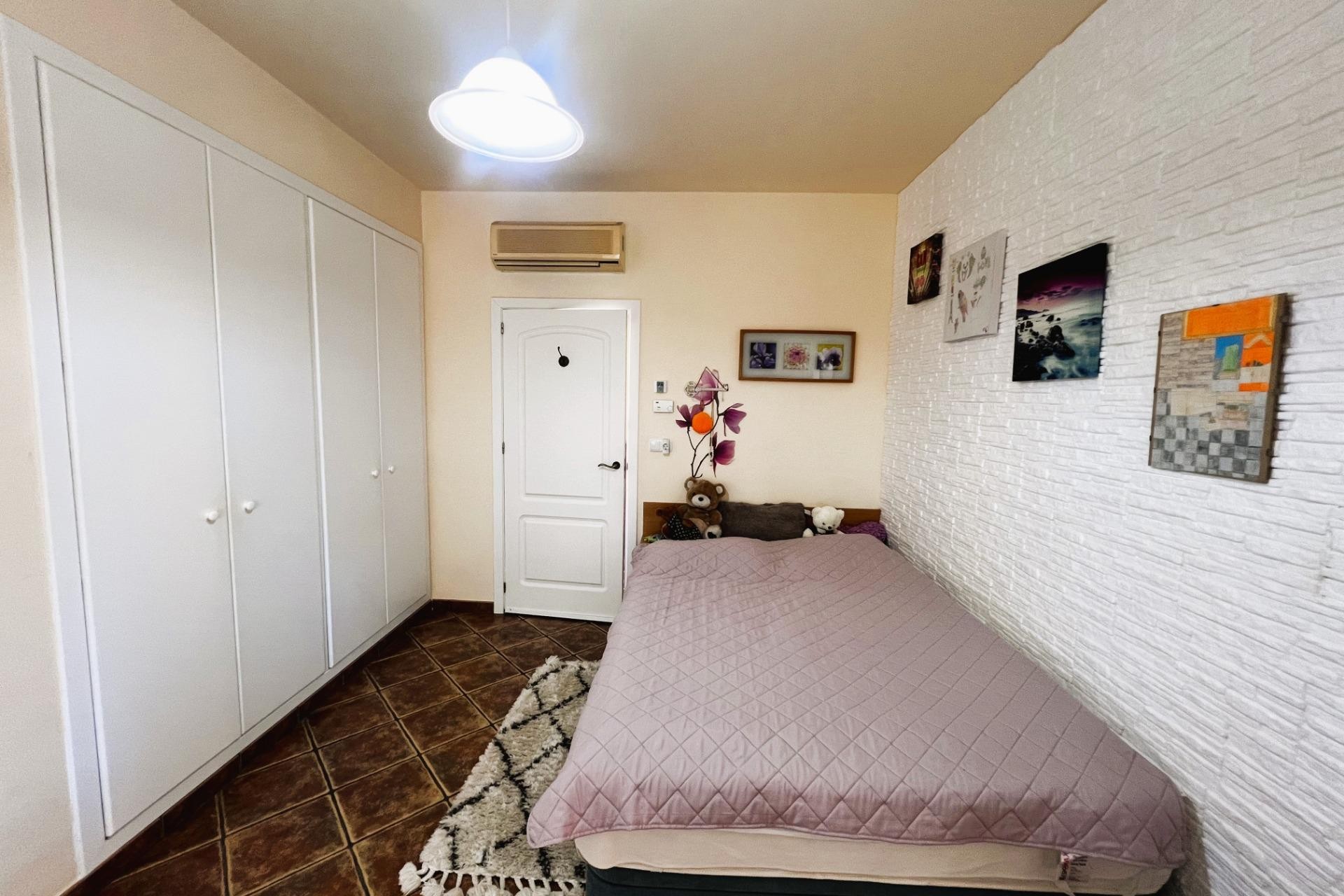Resale - Villa - Jacarilla