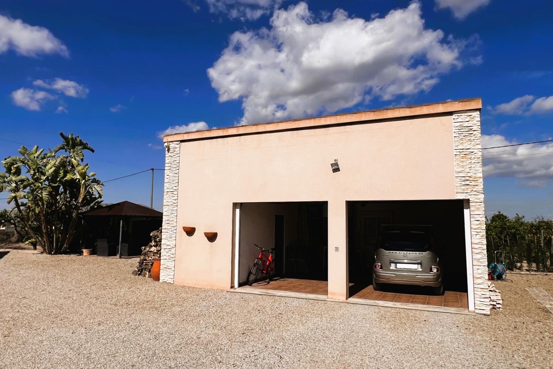 Resale - Villa - Jacarilla