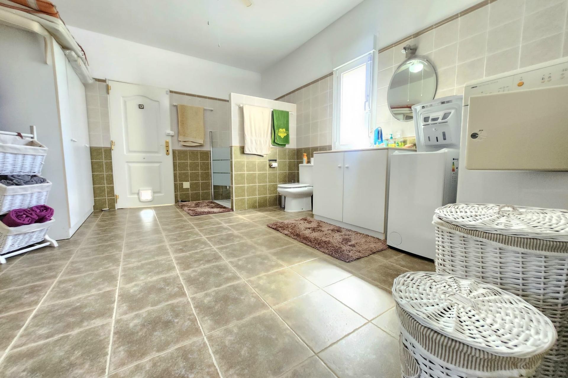 Resale - Villa - Jacarilla