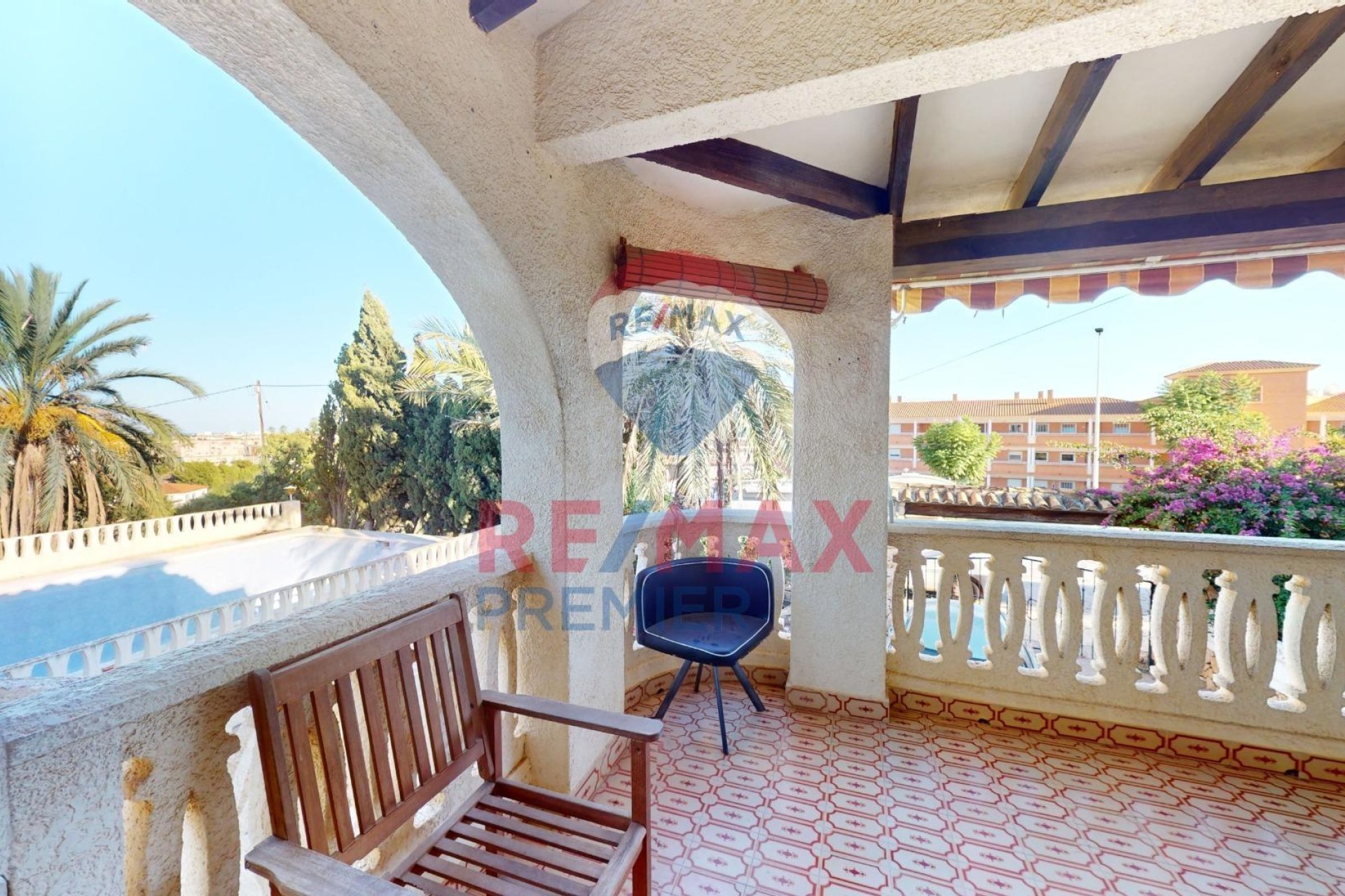 Resale - Villa - l'Alfas del Pi - Centro