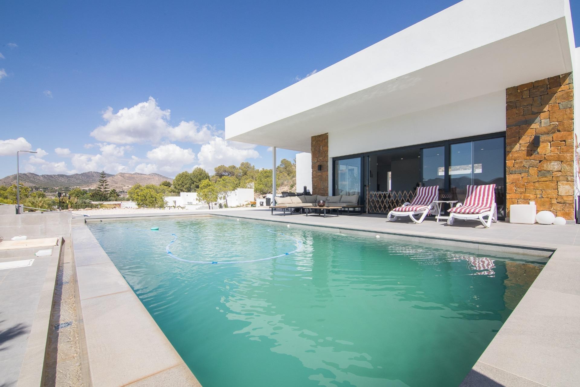 Resale - Villa - La Romana - ALCANA