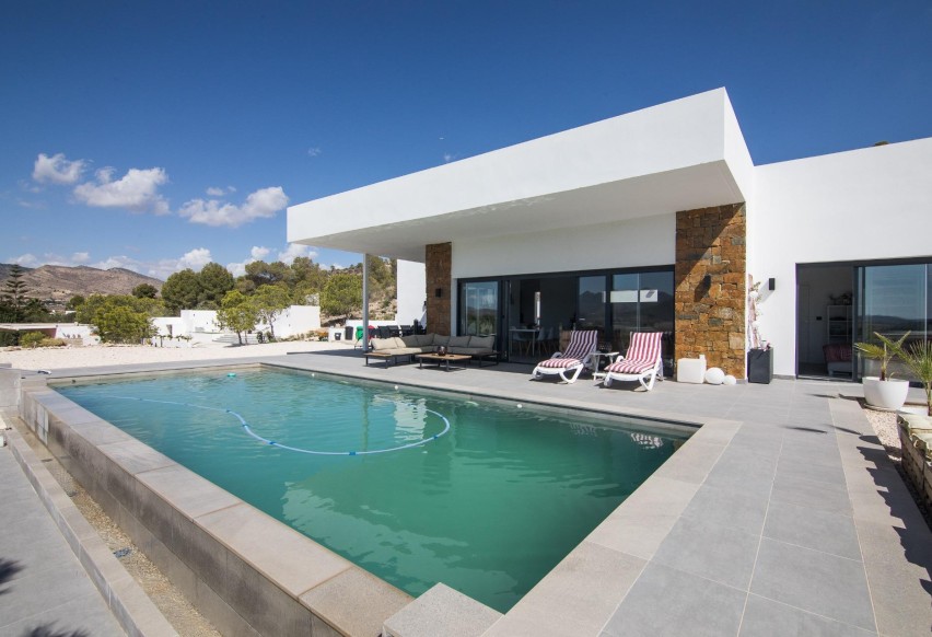 Resale - Villa - La Romana - ALCANA