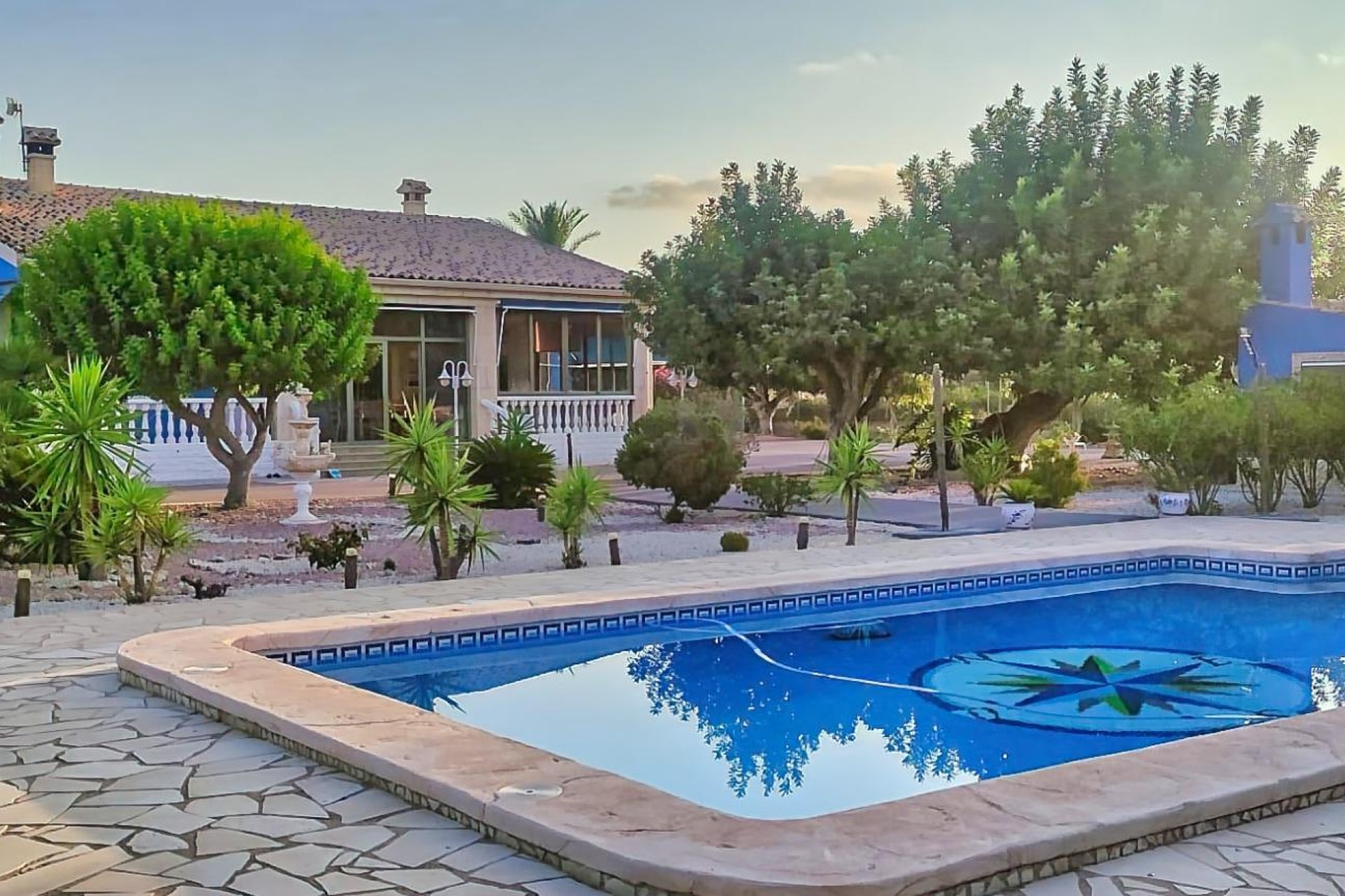 Resale - Villa - Matola - Algoda-Matola-Llano de San José