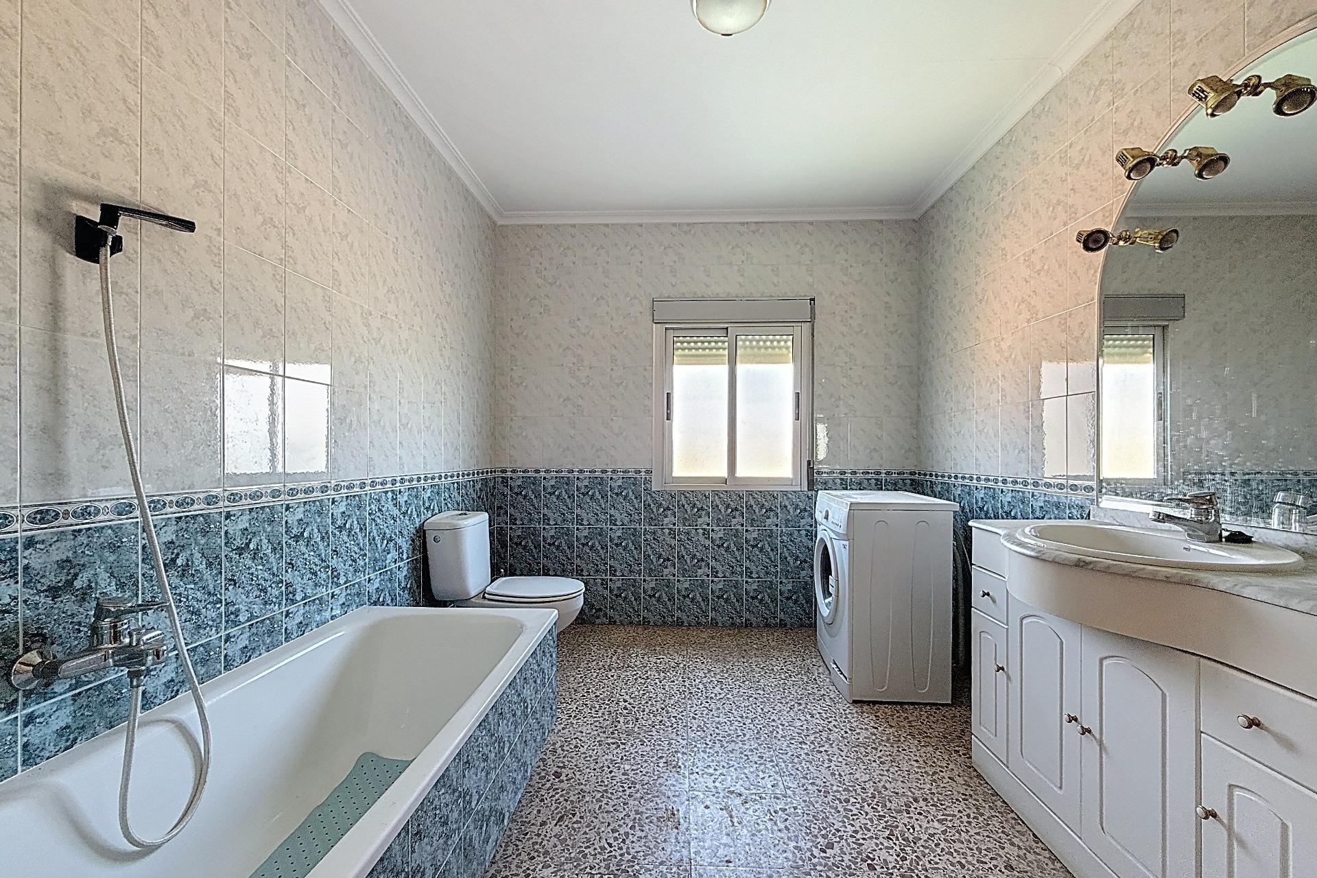 Resale - Villa - Onil - Senda Del Chopet