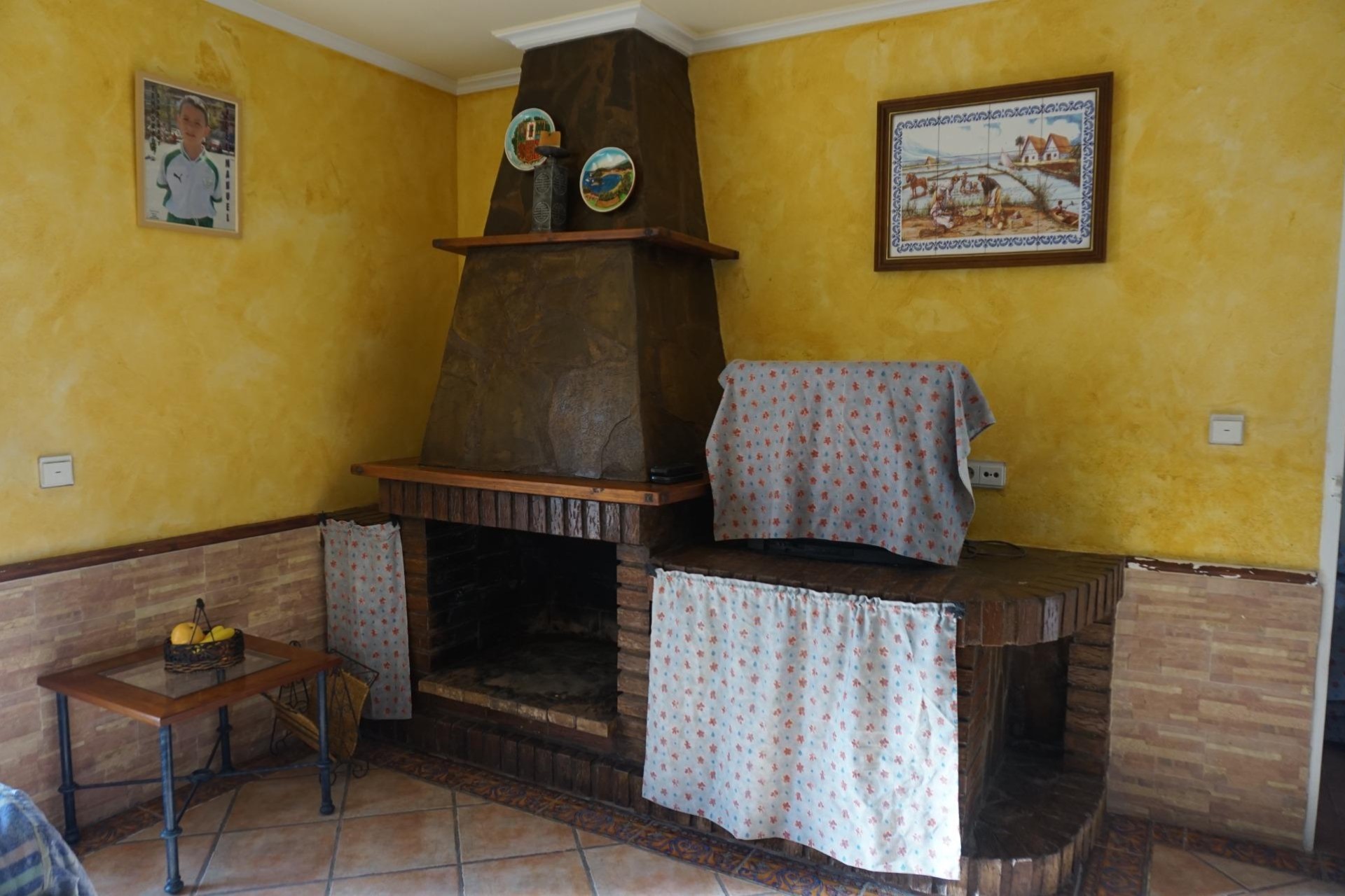 Resale - Villa - Perleta - Maitino-Perleta