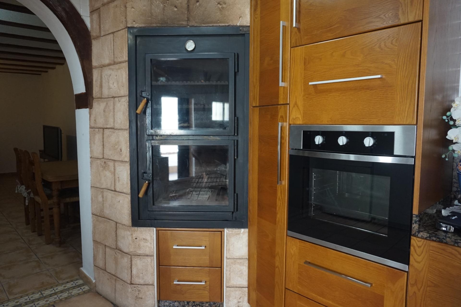 Resale - Villa - Perleta - Maitino-Perleta