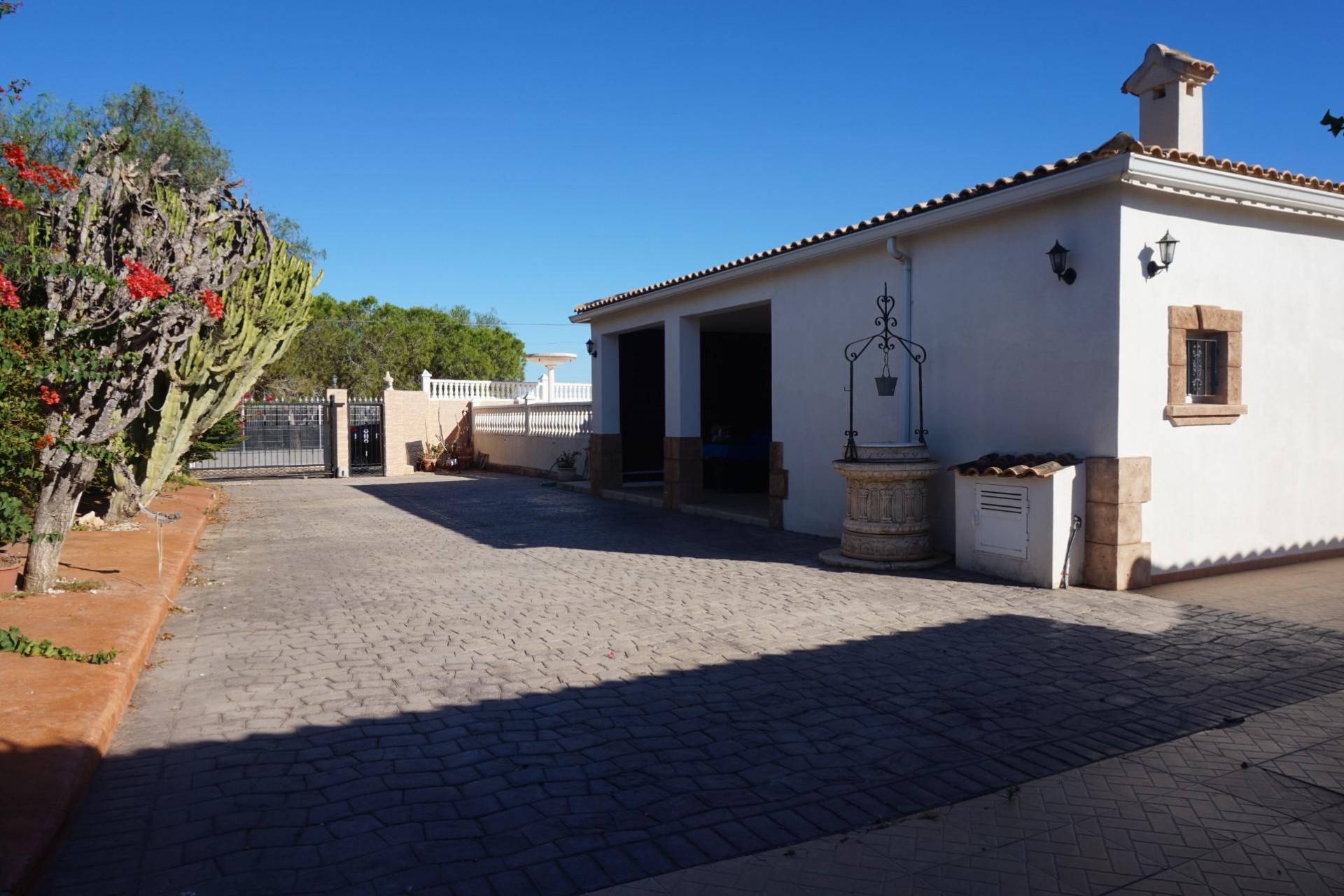 Resale - Villa - Perleta - Maitino-Perleta