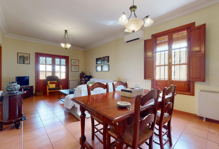 Resale - Villa - Pilar de la Horadada - PILAR DE LA HORADADA
