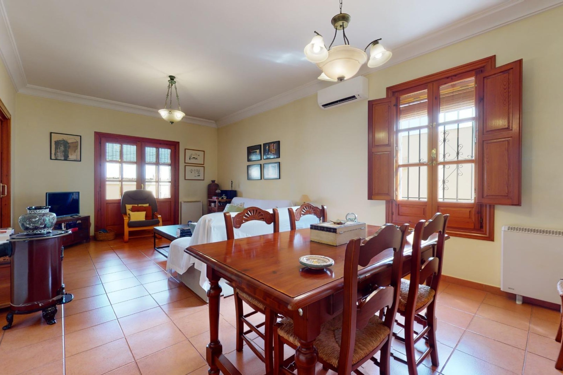 Resale - Villa - Pilar de la Horadada - PILAR DE LA HORADADA