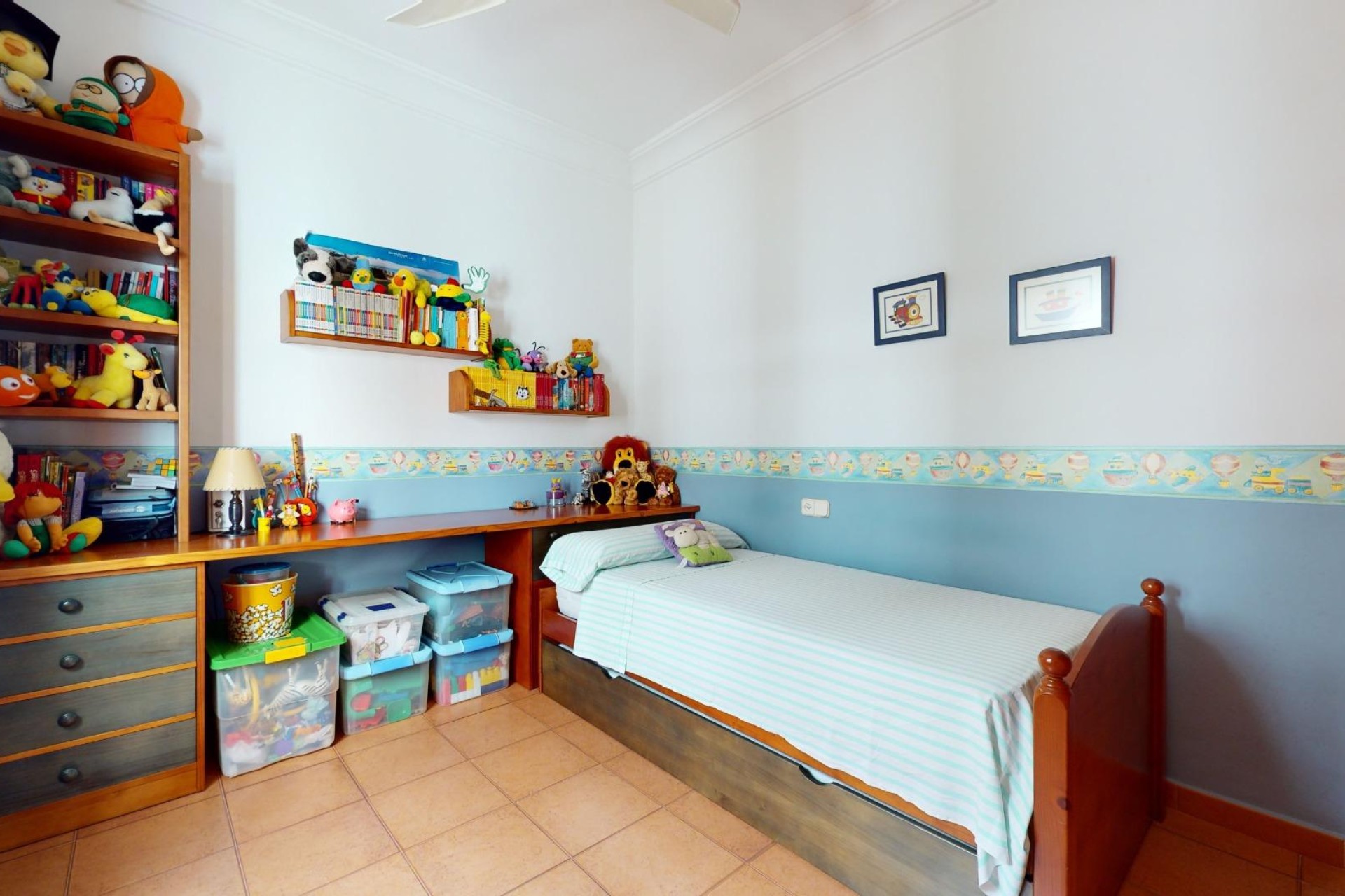 Resale - Villa - Pilar de la Horadada - PILAR DE LA HORADADA