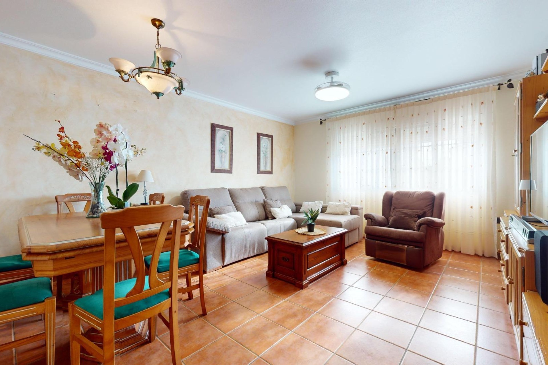 Resale - Villa - Pilar de la Horadada - PILAR DE LA HORADADA