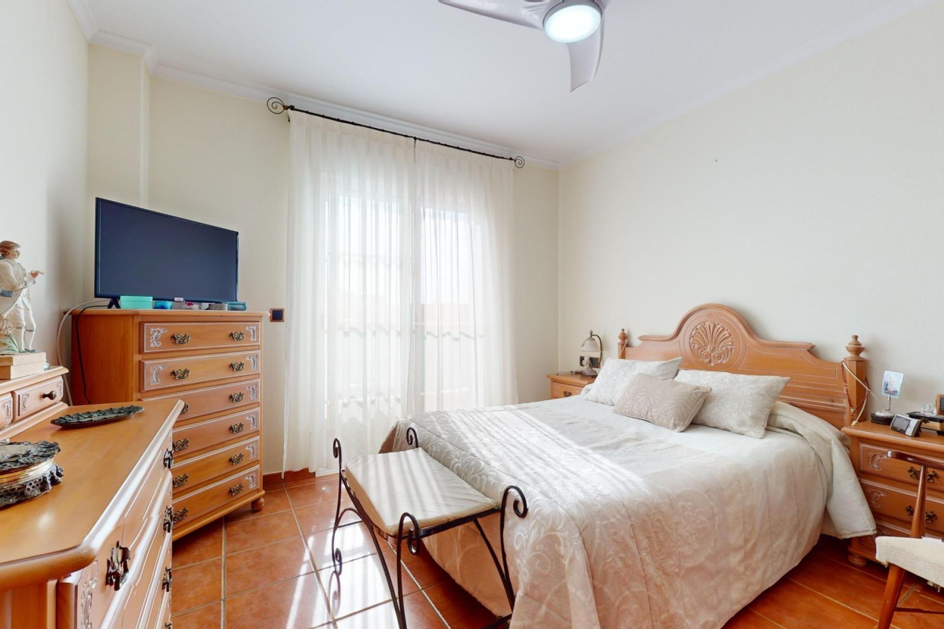 Resale - Villa - Pilar de la Horadada - PILAR DE LA HORADADA