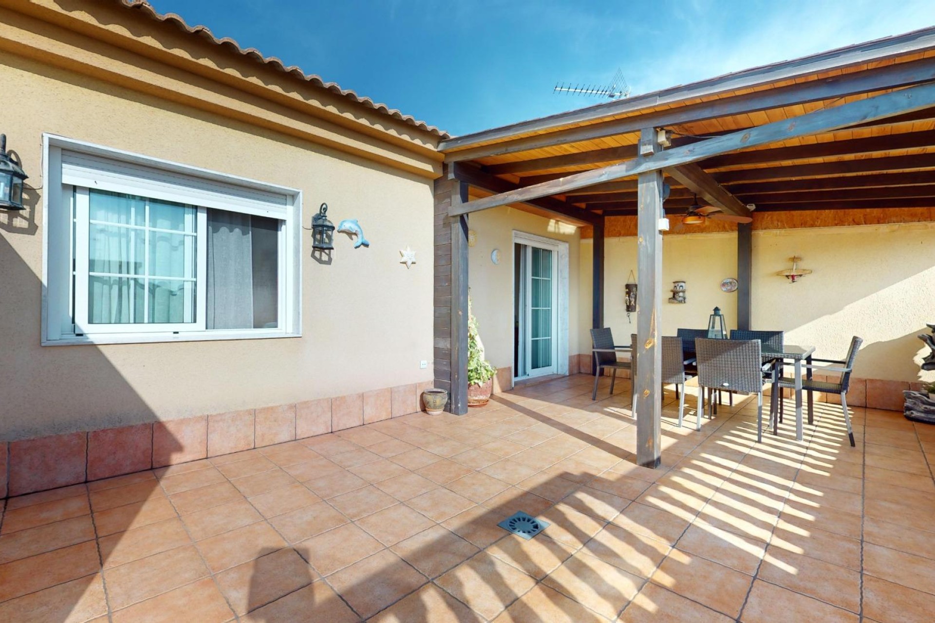 Resale - Villa - Pilar de la Horadada - PILAR DE LA HORADADA
