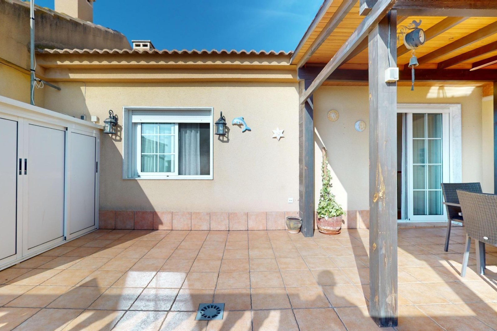 Resale - Villa - Pilar de la Horadada - PILAR DE LA HORADADA