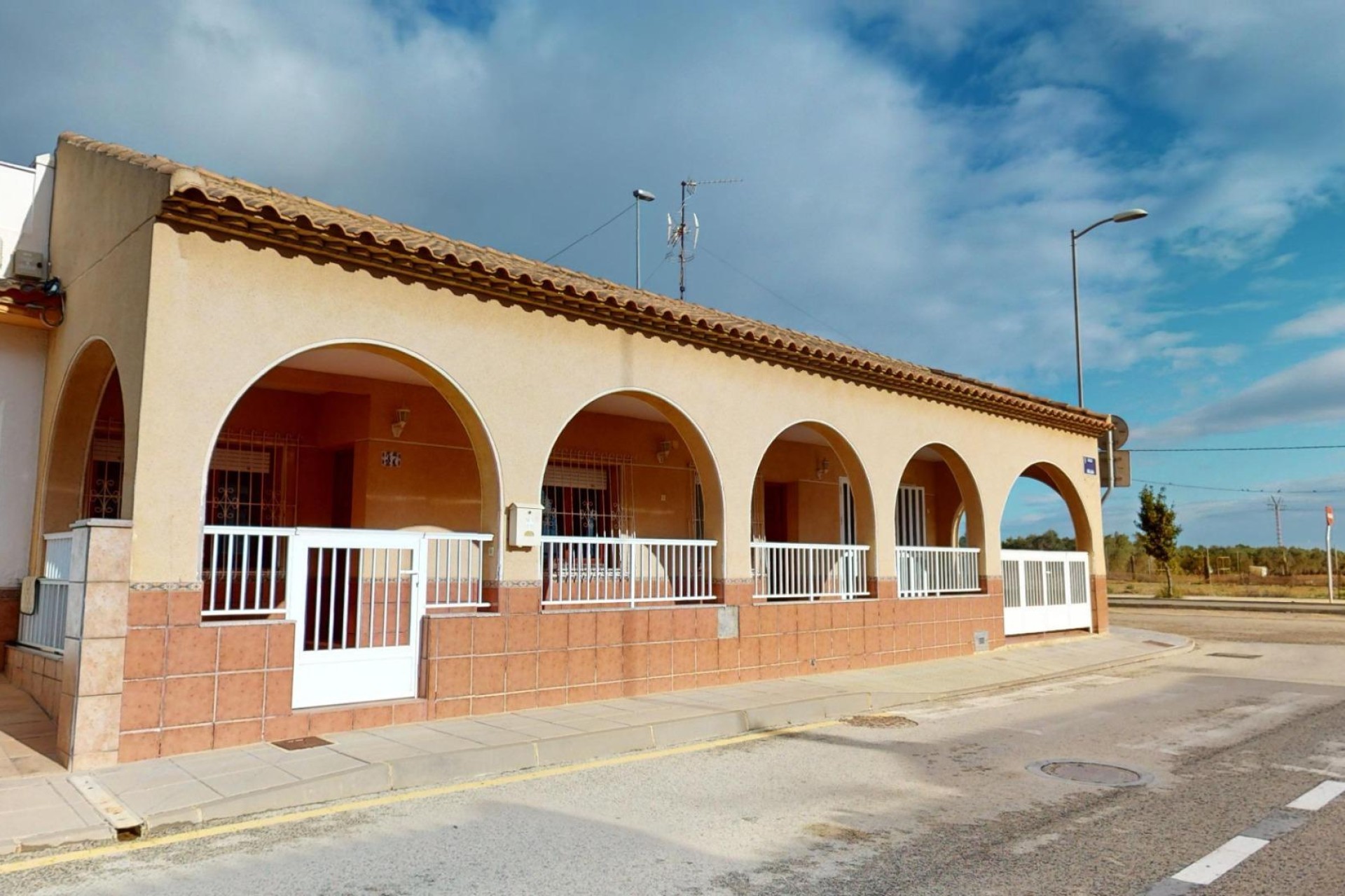 Resale - Villa - Pilar de la Horadada - Zona Pueblo