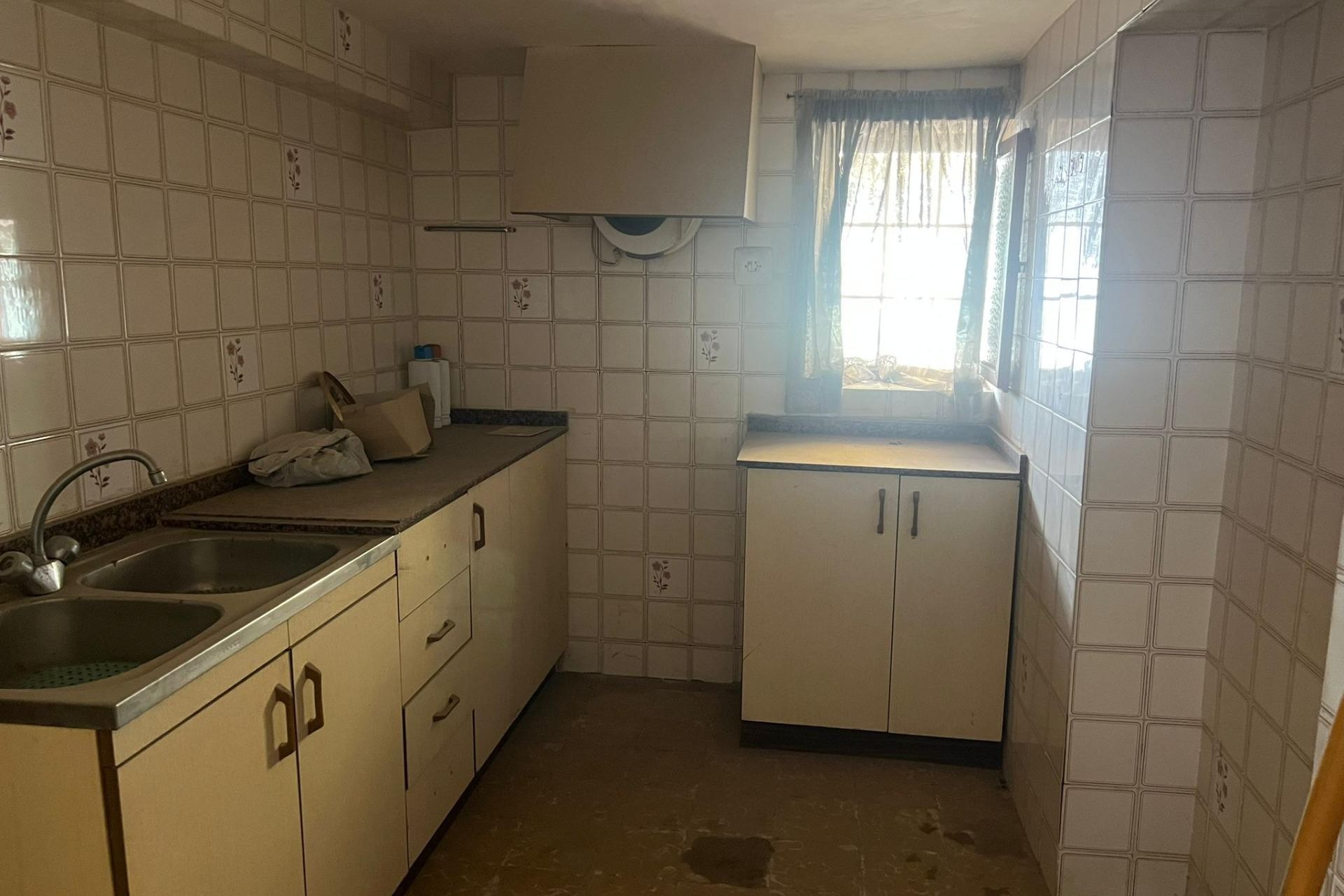 Resale - Villa - Pinoso - Comunidad valenciana